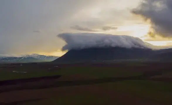 Cumhuriyet Coşkusunu Zirveye Taşıdılar! Dağda Türk Bayrağı Açıldı