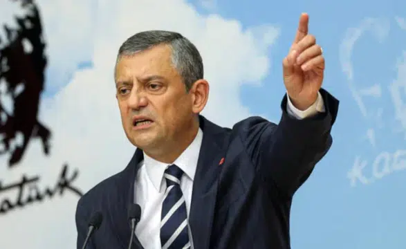 Özgür Özel kararı Alman DW'ye röportaj verirken öğrendi