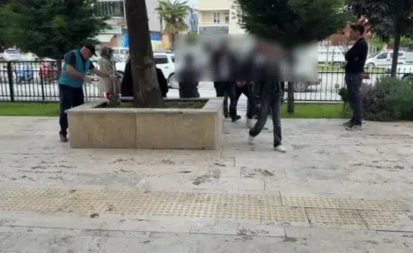 Tokat’ta Kutlamalarda Havaya Ateş Açan Çocuk Yakalandı