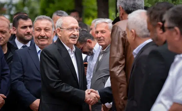 Kemal Kılıçdaroğlu, CHP sosyal medya hesaplarını istiyor: Meta, Facebook'u devredecek
