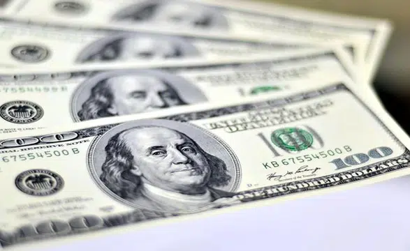 Dolar hızla yükseliyor! Euro'da düşüş var
