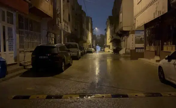 Feci Kaza: 4 Yaşındaki Çocuk Otomobilin Altında Kaldı