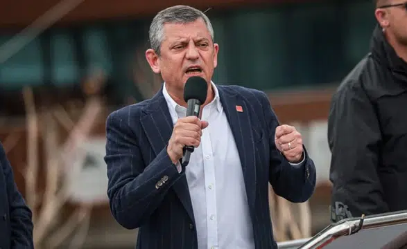 Özgür Özel'den erken seçim çağrısı: Kaybedersem bir dakika durmam