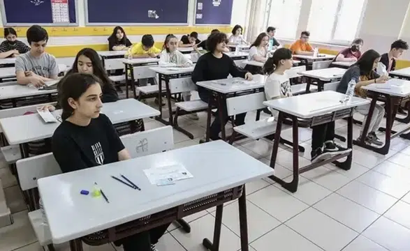 LGS'ye girecek öğrenciler ve velileri dikkat! Son virajda altın tavsiyeler...