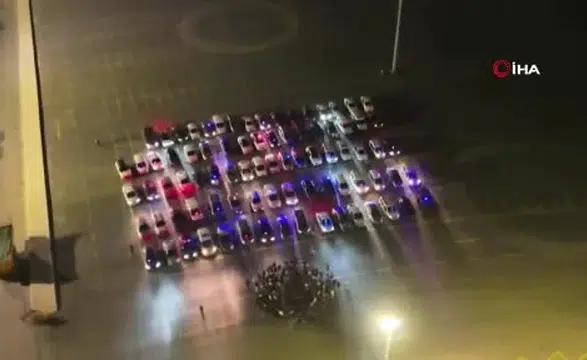 İstanbul'da Şafak Vakti Dev Operasyon! Çok Sayıda Azılı Firari Yakalandı