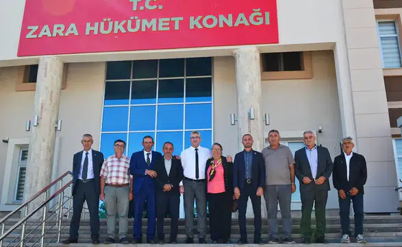 Zara'da Kritik Zirve! Kaymakam Çalışır 9 Köy Muhtarını Topladı...