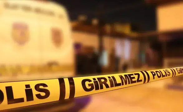 Ağaca asmışlar! Ağır koku mahalleyi sardı, korkunç gerçek ortaya çıktı