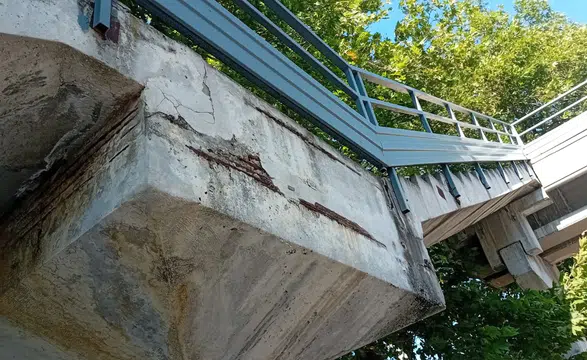 Zonguldak'ta Her Gün Binler Geçiyor! Betonlar Döküldü, Demirler Çıktı...