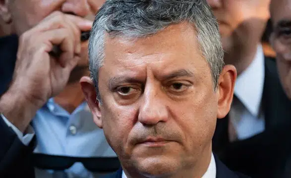 Özgür Özel açıkladı! Mansur Yavaş ve Zeydan Karalar, Yeni Parti'ye katılacak mı?