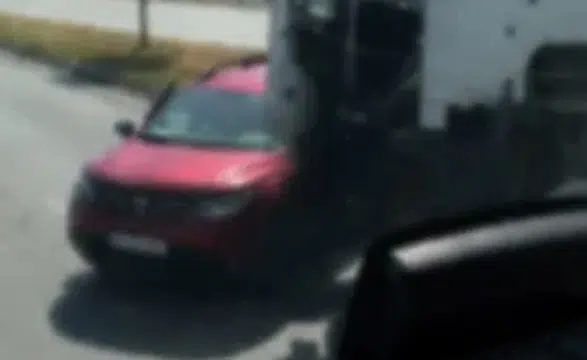 Sivas Çevre Yolunda Beton Mikseri Otomobili Altına Aldı