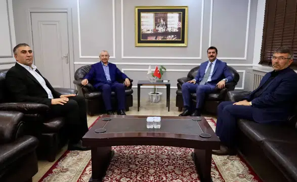 Koyulhisar Kaymakamı Yunus Emre Yıldız’a Ziyaretler Sürüyor