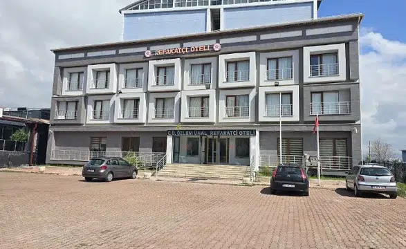 Çorum Milletvekili Cumhuriyet Üniversitesi Vakıf Okullarını Almaktan Vazgeçti! İşte Yeni Talipliler!