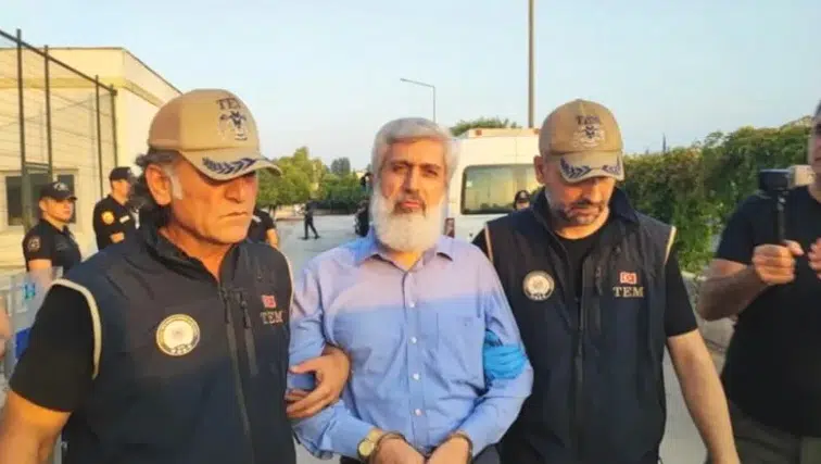 Furkan Vakfı'na operasyon: Alparslan Kuytul ve eşi gözaltında