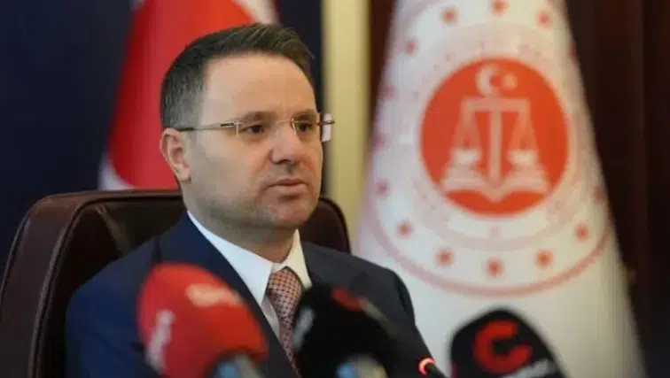 Akın Gürlek: Sosyal medya denetimsiz bir alan değildir