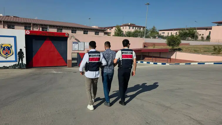 Osmaniye’de Jandarmadan Bir Haftada 21 Aranan Şahsa Operasyon