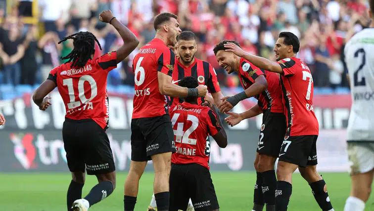 Gençlerbirliği Son Dakikada Yıkıldı: Kasımpaşa 2-1 Kazandı