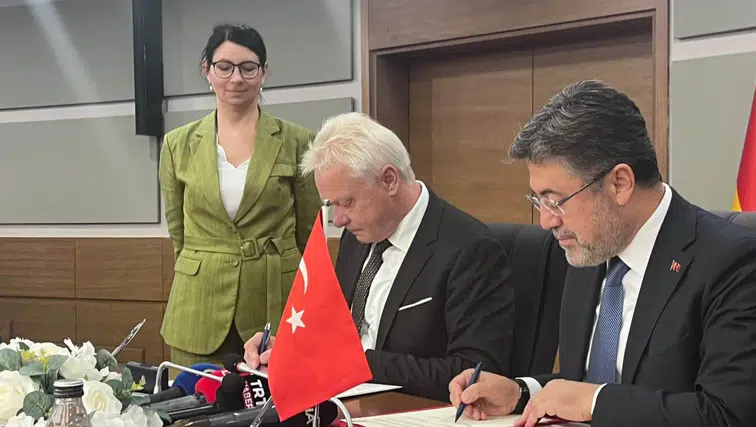 Türkiye ile Almanya Tarım Ticaretini 5 Milyar Dolara Taşıyacak