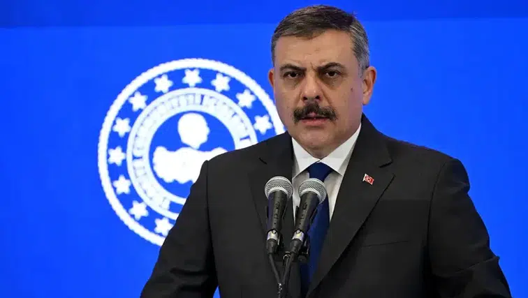 Bakan Çiftçi: Okul önlerinde ve çevrelerinde çeşitli önlemler alındı