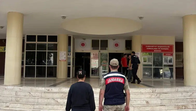 Jandarmadan Kaçamadı! 30 Yıl Hapis Cezası Bulunan Hükümlü Yakalandı