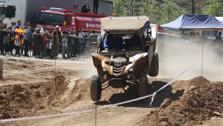 Sivas’ta Off-Road Festivali: 95 Araç Aynı Parkurda
