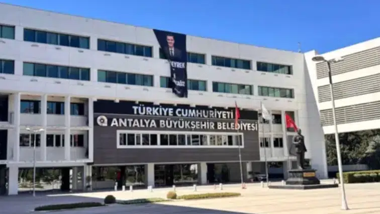 Antalya Büyükşehir Belediyesi soruşturmasında 5 tutuklama
