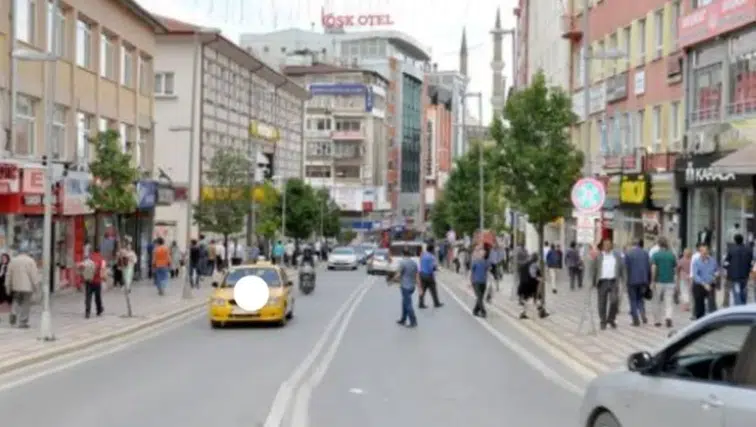 Sivas'ta Kritik Trafik Düzenlemesi: O Cadde Araç Geçişine Kapatılıyor