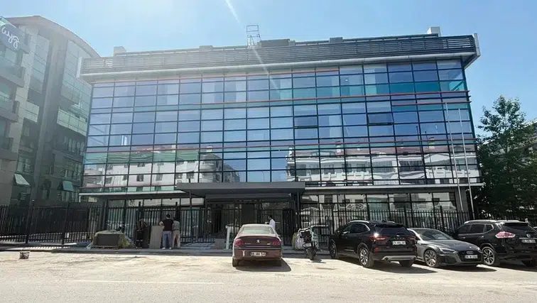 30 Ağustos'ta açılacak! İşte Yeni Parti'nin 8 katlı karargâhı: İçinde yok yok