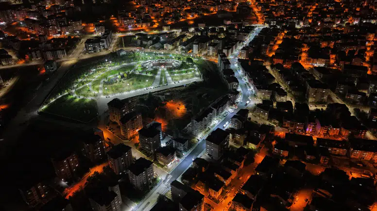Başkan Adem Uzun Zafer Caddesi’ndeki Çalışmaları Yerinde İnceledi
