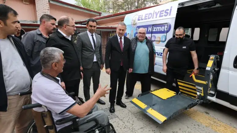 Sivas’ta Engelliler Haftası’nda yeni hizmet araçları ve destekler tanıtıldı