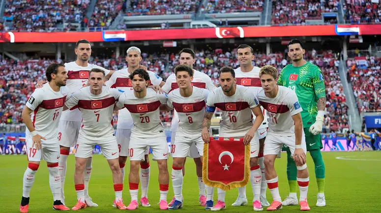 A Milli Takım, Paraguay'a mağlup oldu! 2026 Dünya Kupası’na veda ettik