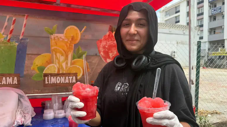 Herkes tatilde o tezgâhta: Kübra’nın azmi sosyal medyada konuşuluyor