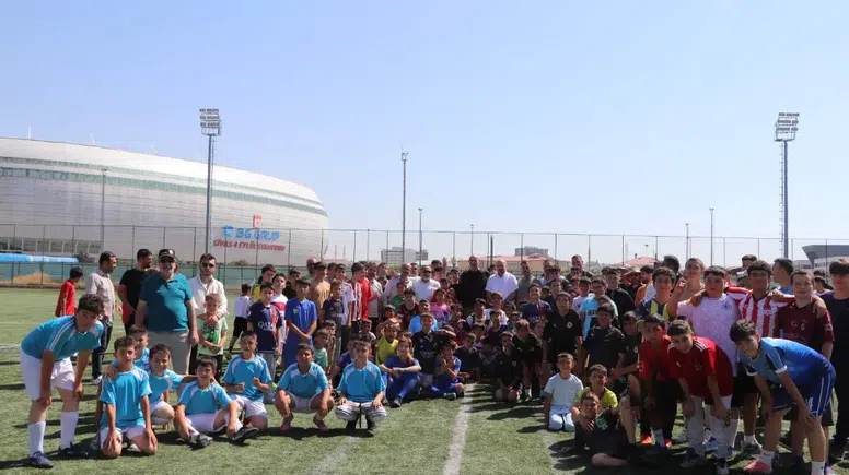 Sivas'ta Yaz Kur'an Kursları Camiler Arası Futbol Turnuvası Başladı