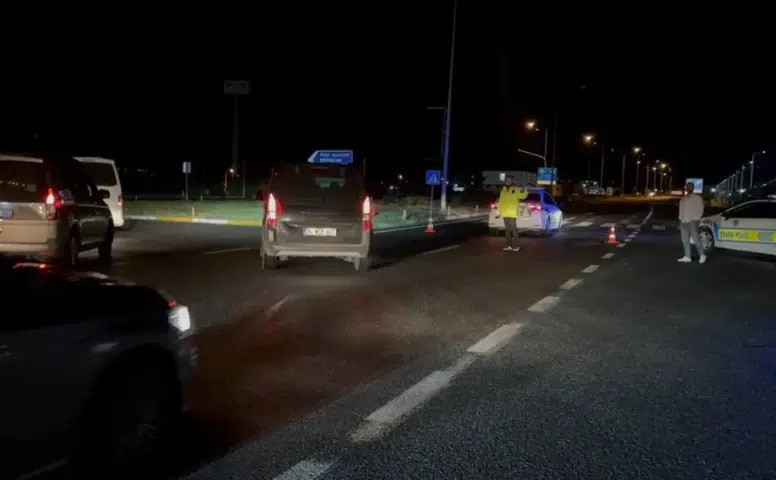 Erzincan-Sivas Karayolunda Heyelan: Yol Yeniden Ulaşıma Açıldı
