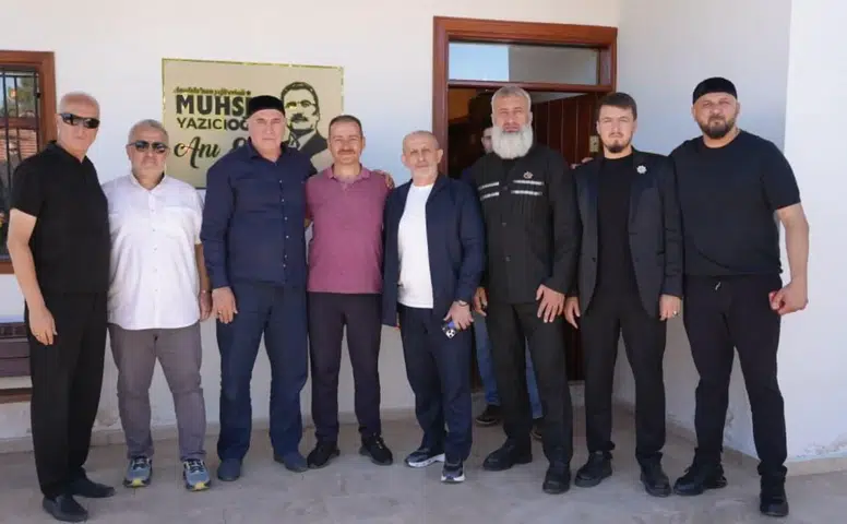 Çeçen Heyetten Muhsin Yazıcıoğlu’nun Baba Ocağına Vefa Ziyareti