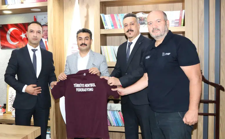 Sivaslı Öğretmenler Cumhurbaşkanlığı Kupası’nda Görev Alacak