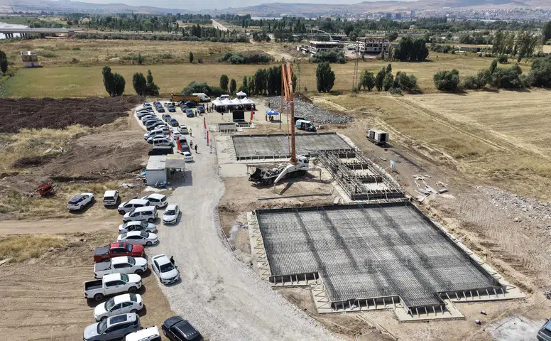 Sivas'a İklim Değişikliği ve Sıfır Atık Merkezi Kuruluyor: Temel Törenle Atıldı