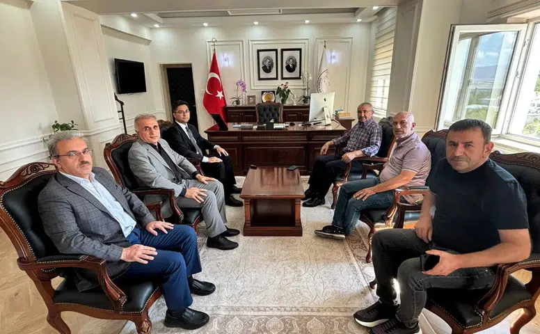 AK Parti İstanbul Milletvekili İsmail Erdem’den Akıncılar Kaymakamı Faruk Karababa’ya Ziyaret