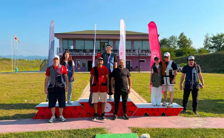 Sivaslı Sporculardan Samsun’da Madalya Yağmuru