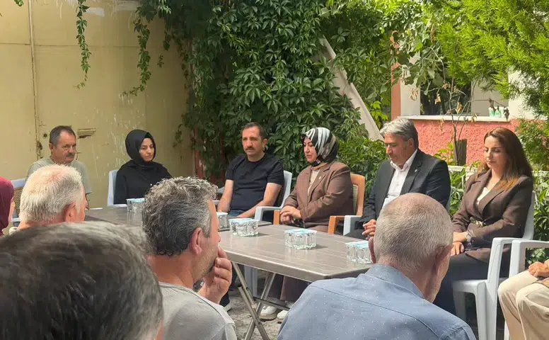 AK Parti Sivas Teşkilatı İmranlı'da Buluştu! Belediye Başkanı Ali Ürek'e Anlamlı Ziyaret