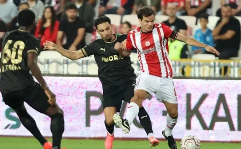 Sivasspor ile Manisa FK puanları paylaştı