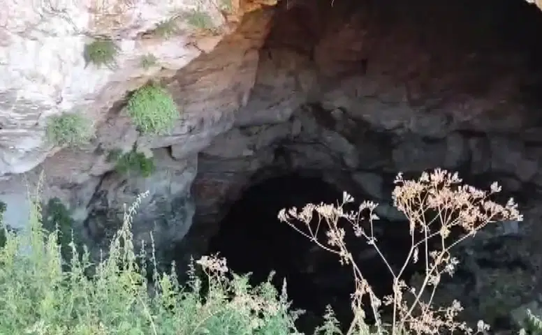 Sivas’ta Gizemli Mağara Keşfi: 400 Metrelik Doğal Oluşum Dikkat Çekiyor