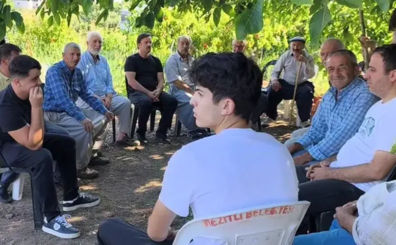 Batan Gemide Kayıp 10 Mürettebat İçin Umutlu Bekleyiş Sürüyor