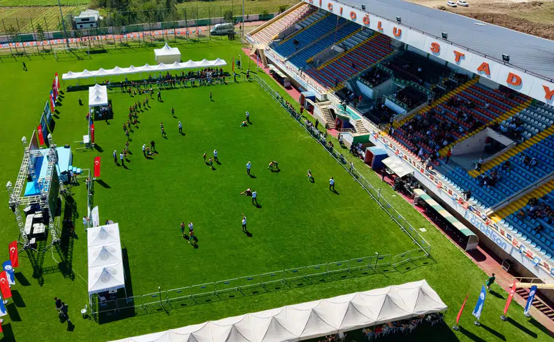 Sivas'ta Karakucak Güreşleri Heyecanı: 400 Sporcu Derece İçin Kıyasıya Mücadele Ediyor