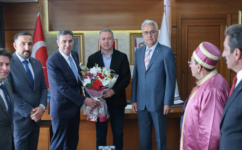 Sivas’ta Ahilik Haftası Buluşması: Başkan Uzun’dan Esnafa Teşekkür