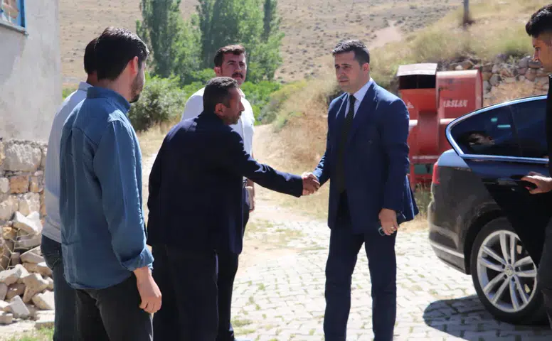 Suşehri Kaymakamı Mahmut Fazıl Yıldız’dan Tarihi Köprü ve Köy Ziyareti
