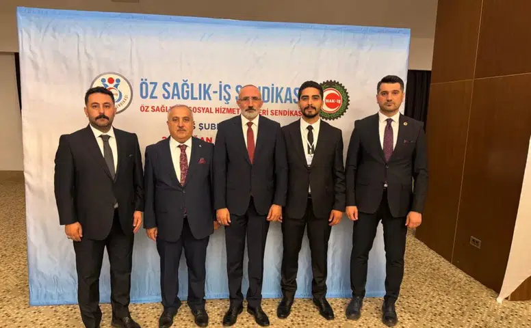 Öz Sağlık-İş Sivas Şubesi'nde İbrahim Eyce Yeniden Başkan Seçildi!