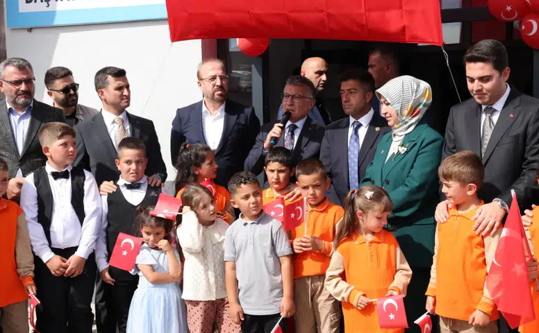 Sivas’ta Yenilenen Başyayla İlkokulu Eğitim Öğretime Açıldı