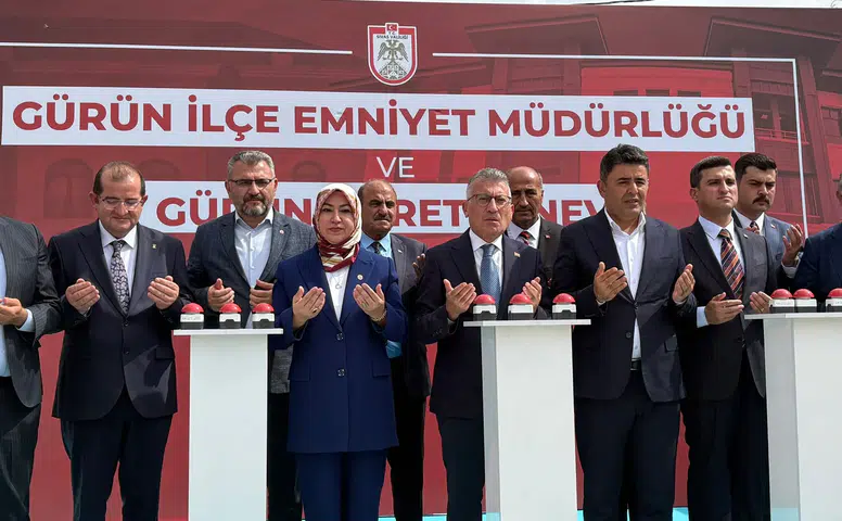 Gürün’de 160 Milyon TL’lik İki Yatırım İçin İlk Harç Döküldü