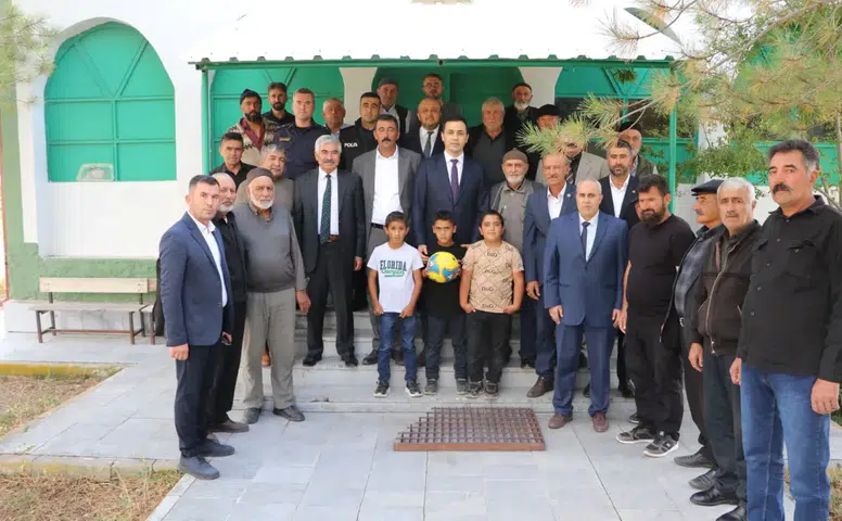 Ulaş Kaymakamı Veli Avcı, Kurtoğlu Köyü’nde Vatandaşlarla Buluştu