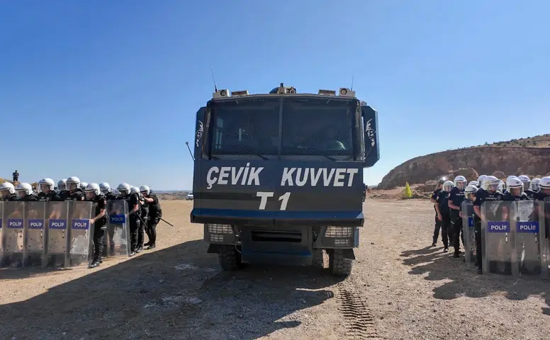 Sivas’ta Çevik Kuvvet Ekiplerinden Gerçeği Aratmayan Tatbikat